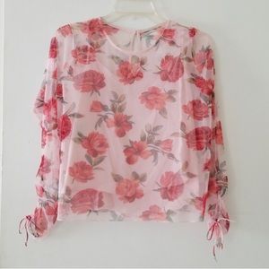 🌸Sheer Mesh Floral Top🌸